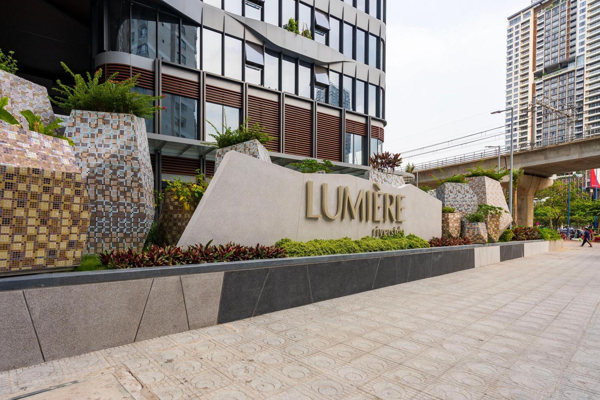 Lumiere Riverside Infinity Pool Cidade de Ho Chi Minh